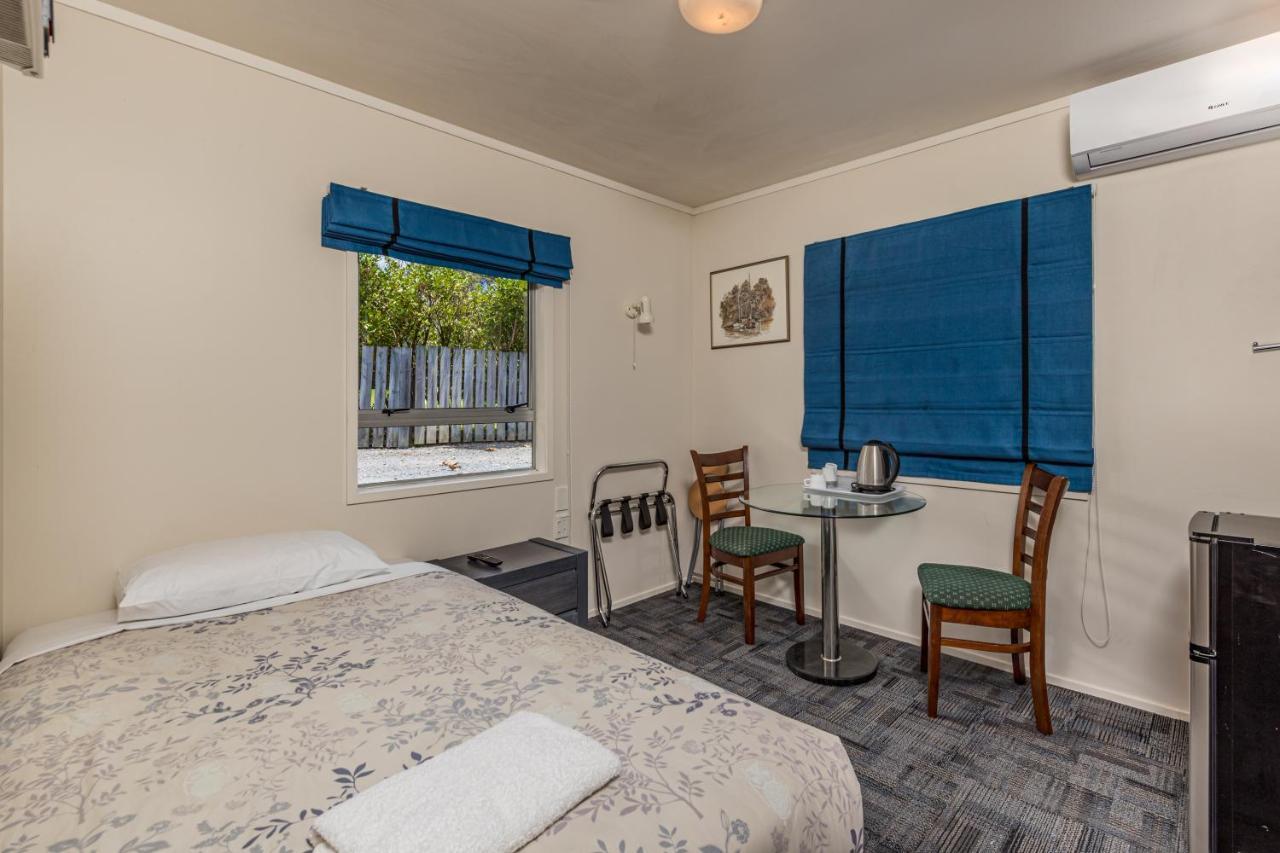 Riverside Lodge Paihia Exterior foto